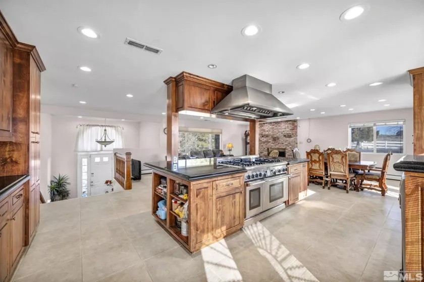 12700 Red Rock, Reno, Nevada 89508, 5 Bedrooms Bedrooms, ,3 BathroomsBathrooms,Residential,Residential,Red Rock,250001843