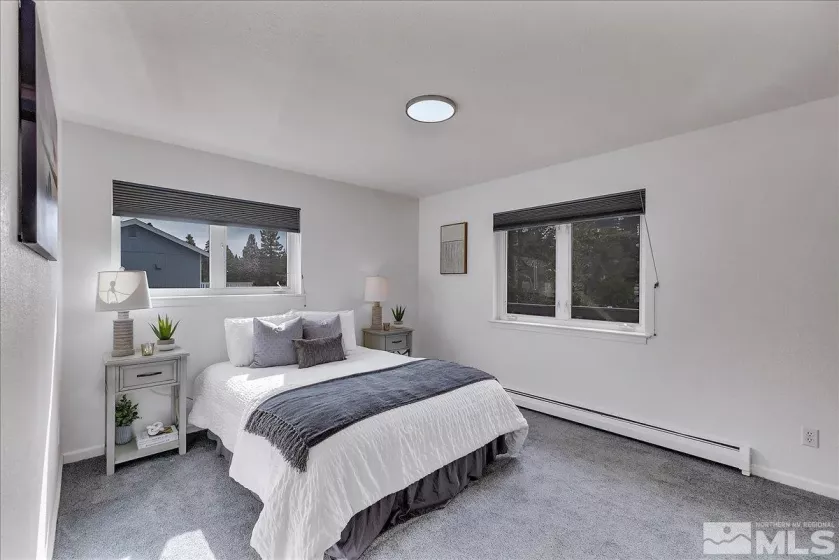 754 Tuolumne, South Lake Tahoe, California 96150, 4 Bedrooms Bedrooms, ,2 BathroomsBathrooms,Residential,Residential,Tuolumne,250001839