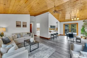 754 Tuolumne, South Lake Tahoe, California 96150, 4 Bedrooms Bedrooms, ,2 BathroomsBathrooms,Residential,Residential,Tuolumne,250001839