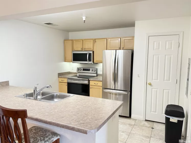 200 Talus, Reno, Nevada 89503, 2 Bedrooms Bedrooms, ,2 BathroomsBathrooms,Residential,Residential,Talus,250001878