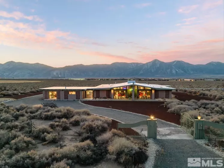 2520 Clapham, Minden, Nevada 89423, 4 Bedrooms Bedrooms, ,3 BathroomsBathrooms,Residential,Residential,Clapham,250001713