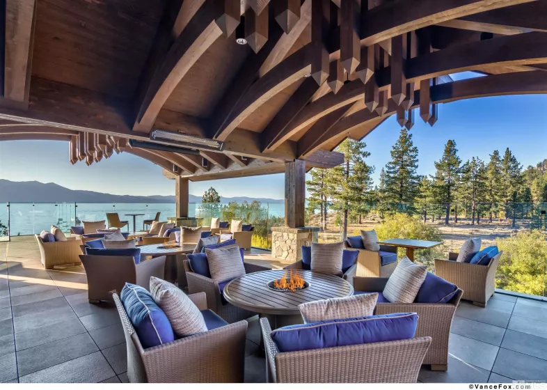 33 Beach Club, Stateline, Nevada 89449, 2 Bedrooms Bedrooms, ,2 BathroomsBathrooms,Residential,Residential,Beach Club,250001717