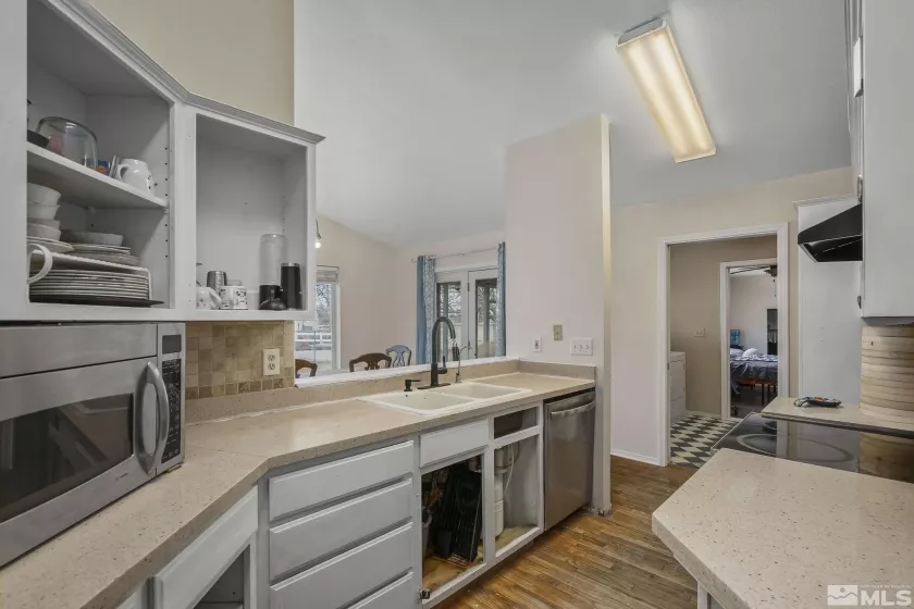 2106 Gummow, Fallon, Nevada 89406, 4 Bedrooms Bedrooms, ,3 BathroomsBathrooms,Residential,Residential,Gummow,250001511