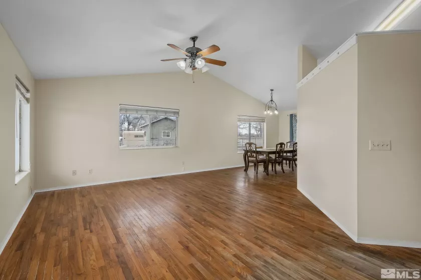 2106 Gummow, Fallon, Nevada 89406, 4 Bedrooms Bedrooms, ,3 BathroomsBathrooms,Residential,Residential,Gummow,250001511