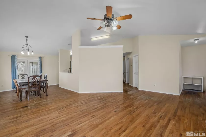 2106 Gummow, Fallon, Nevada 89406, 4 Bedrooms Bedrooms, ,3 BathroomsBathrooms,Residential,Residential,Gummow,250001511