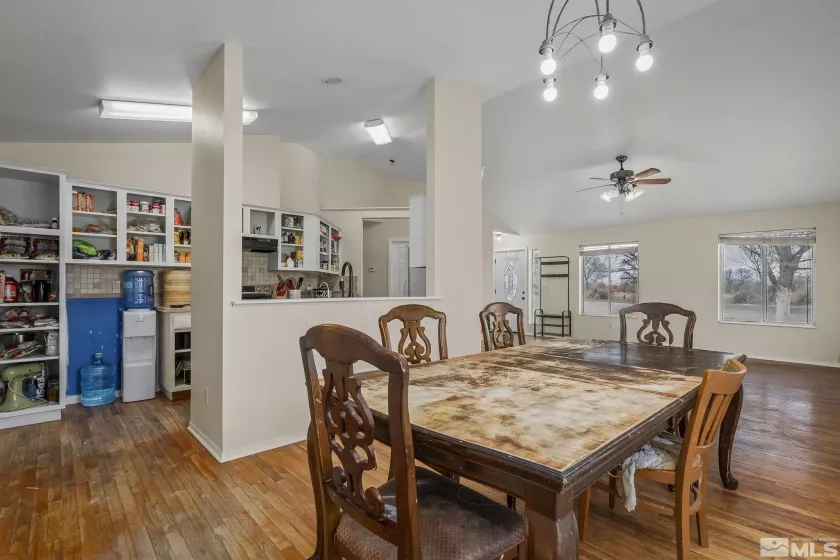 2106 Gummow, Fallon, Nevada 89406, 4 Bedrooms Bedrooms, ,3 BathroomsBathrooms,Residential,Residential,Gummow,250001511