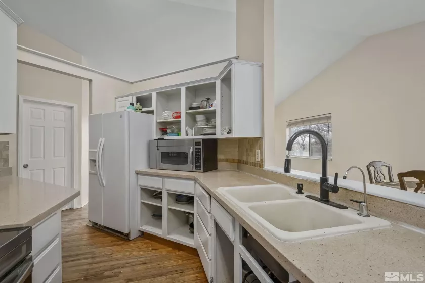 2106 Gummow, Fallon, Nevada 89406, 4 Bedrooms Bedrooms, ,3 BathroomsBathrooms,Residential,Residential,Gummow,250001511