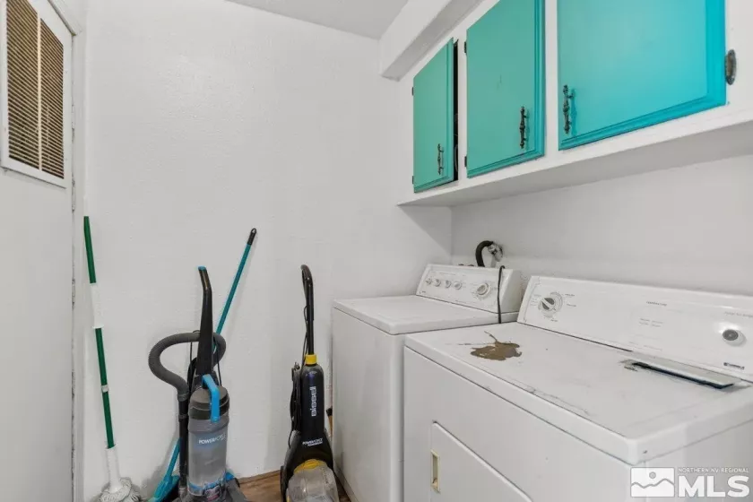 2760 Winnemucca, Silver Springs, Nevada 89429, 3 Bedrooms Bedrooms, ,2 BathroomsBathrooms,Residential,Residential,Winnemucca,250000753