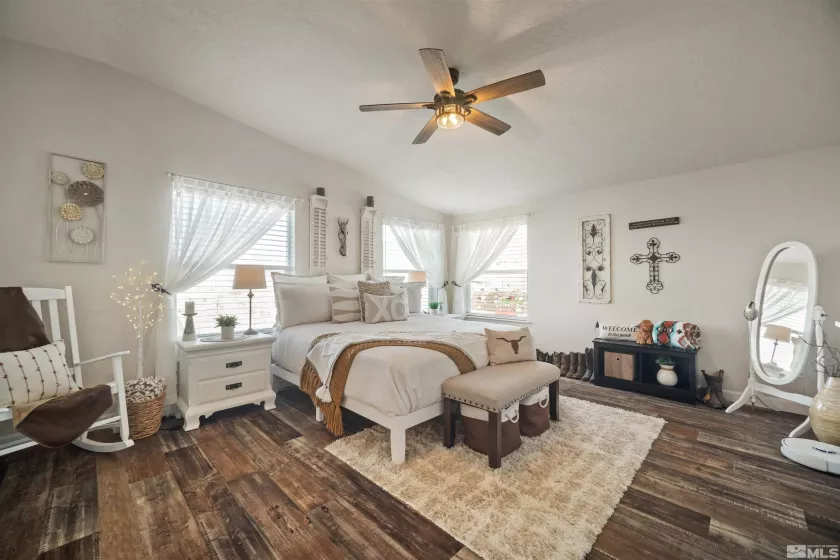 12710 Carson, Lovelock, Nevada 89419, 3 Bedrooms Bedrooms, ,2 BathroomsBathrooms,Residential,Residential,Carson,250000720
