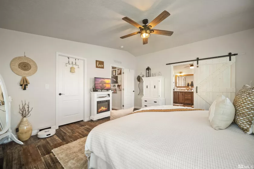 12710 Carson, Lovelock, Nevada 89419, 3 Bedrooms Bedrooms, ,2 BathroomsBathrooms,Residential,Residential,Carson,250000720