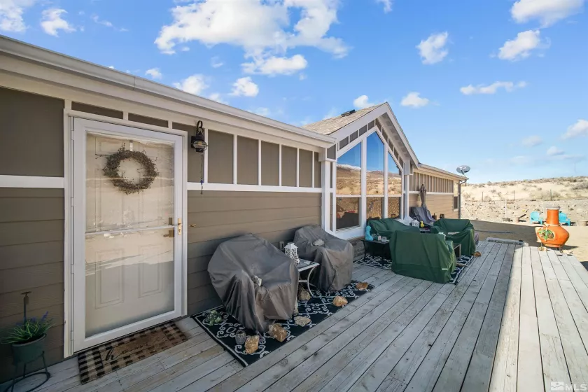 12710 Carson, Lovelock, Nevada 89419, 3 Bedrooms Bedrooms, ,2 BathroomsBathrooms,Residential,Residential,Carson,250000720