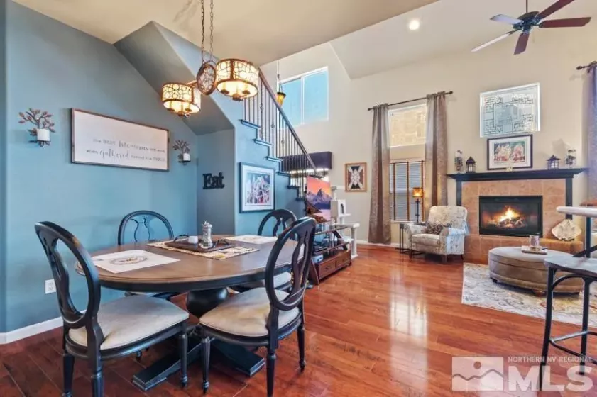 1039 Peach Blossom, Sparks, Nevada 89436, 3 Bedrooms Bedrooms, ,3 BathroomsBathrooms,Residential,Residential,Peach Blossom,250000426