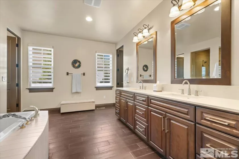 20680 Parc Foret, Reno, Nevada 89511, 4 Bedrooms Bedrooms, ,5 BathroomsBathrooms,Residential,Residential,Parc Foret,250000444