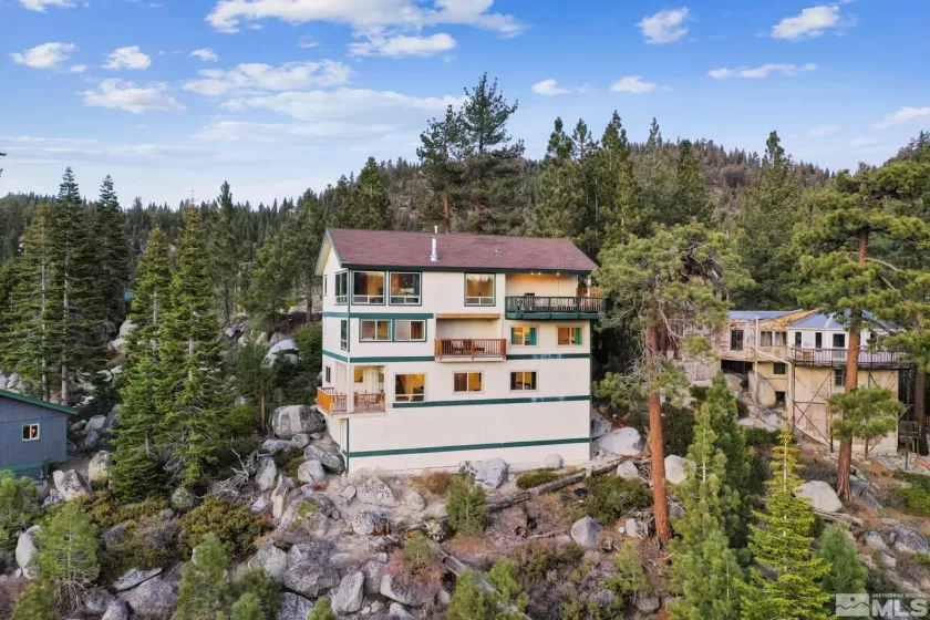 332 Barton, Stateline, Nevada 89449, 6 Bedrooms Bedrooms, ,4 BathroomsBathrooms,Residential,Residential,Barton,250000300
