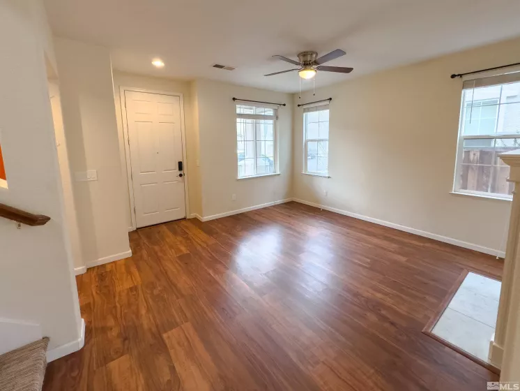 3850 Artadi, Sparks, Nevada 89436, 3 Bedrooms Bedrooms, ,3 BathroomsBathrooms,Residential,Residential,Artadi,250000124