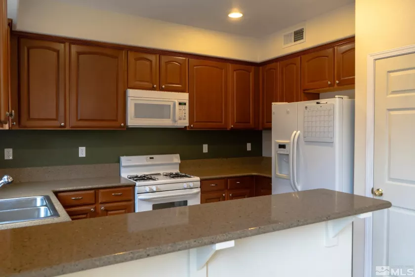 3850 Artadi, Sparks, Nevada 89436, 3 Bedrooms Bedrooms, ,3 BathroomsBathrooms,Residential,Residential,Artadi,250000124