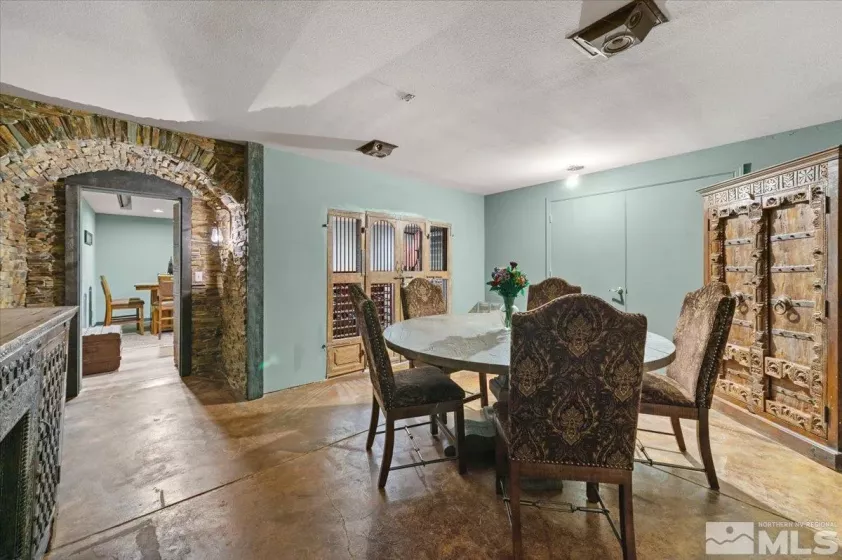 17215 Big Pine, Reno, Nevada 89511, 6 Bedrooms Bedrooms, ,5 BathroomsBathrooms,Residential,Residential,Big Pine,240013624