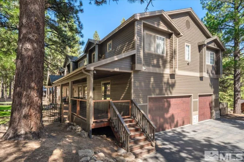 17215 Big Pine, Reno, Nevada 89511, 6 Bedrooms Bedrooms, ,5 BathroomsBathrooms,Residential,Residential,Big Pine,240013624