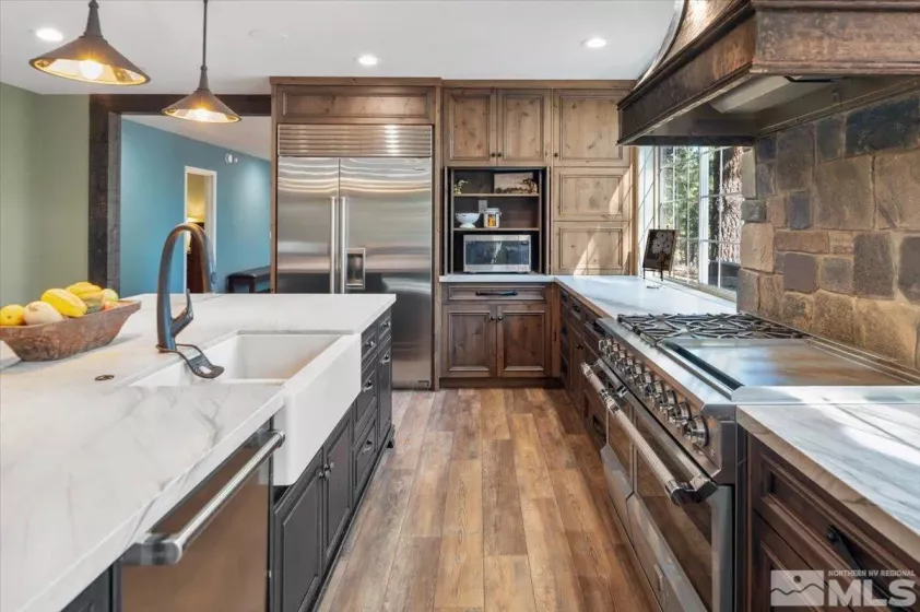 17215 Big Pine, Reno, Nevada 89511, 6 Bedrooms Bedrooms, ,5 BathroomsBathrooms,Residential,Residential,Big Pine,240013624