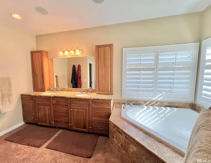 360 Jillian, Battle Mountain, Nevada 89820, 6 Bedrooms Bedrooms, ,6 BathroomsBathrooms,Residential,Residential,Jillian,240006352