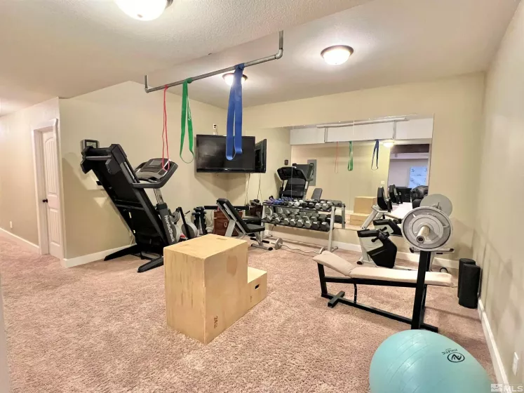 360 Jillian, Battle Mountain, Nevada 89820, 6 Bedrooms Bedrooms, ,6 BathroomsBathrooms,Residential,Residential,Jillian,240006352