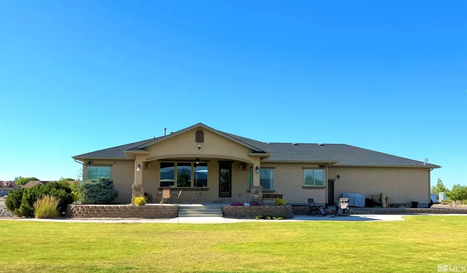 360 Jillian, Battle Mountain, Nevada 89820, 6 Bedrooms Bedrooms, ,6 BathroomsBathrooms,Residential,Residential,Jillian,240006352