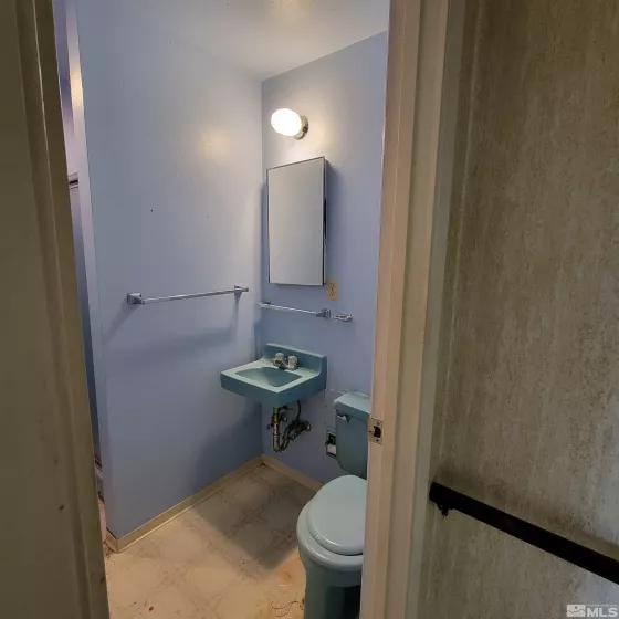 612 F, Hawthorne, Nevada 89415, 3 Bedrooms Bedrooms, ,2 BathroomsBathrooms,Residential,Residential,F,240007043