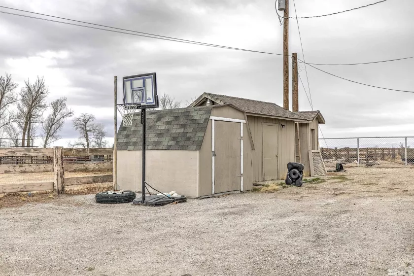 2705 Schurz, Fallon, Nevada 89406, ,Commercial Sale,Residential,Schurz,250003379