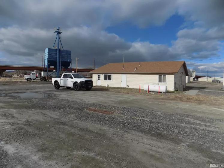 35 McDougal Industrial, Lovelock, Nevada 89419, ,Commercial Sale,Residential,McDougal Industrial,250002895