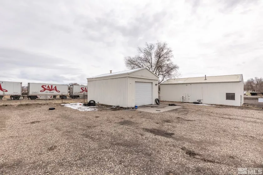 1120 Chestnut, Carlin, Nevada 89822, ,Commercial Sale,Residential,Chestnut,250002611
