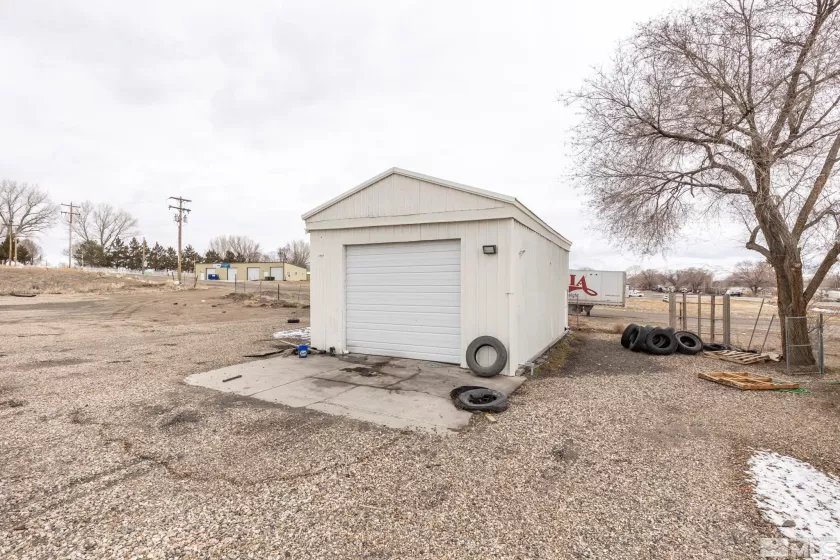 1120 Chestnut, Carlin, Nevada 89822, ,Commercial Sale,Residential,Chestnut,250002611