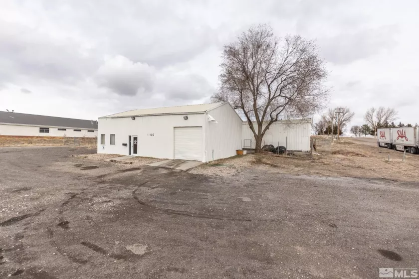1120 Chestnut, Carlin, Nevada 89822, ,Commercial Sale,Residential,Chestnut,250002611