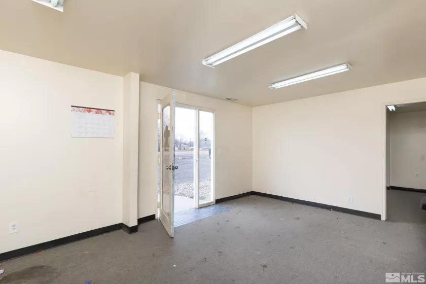 1120 Chestnut, Carlin, Nevada 89822, ,Commercial Sale,Residential,Chestnut,250002611