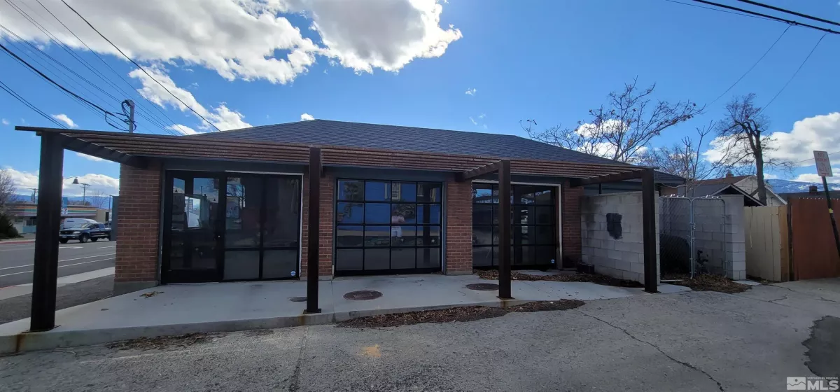 733 Wells, Reno, Nevada 89502, ,Commercial Sale,Residential,Wells,250001535