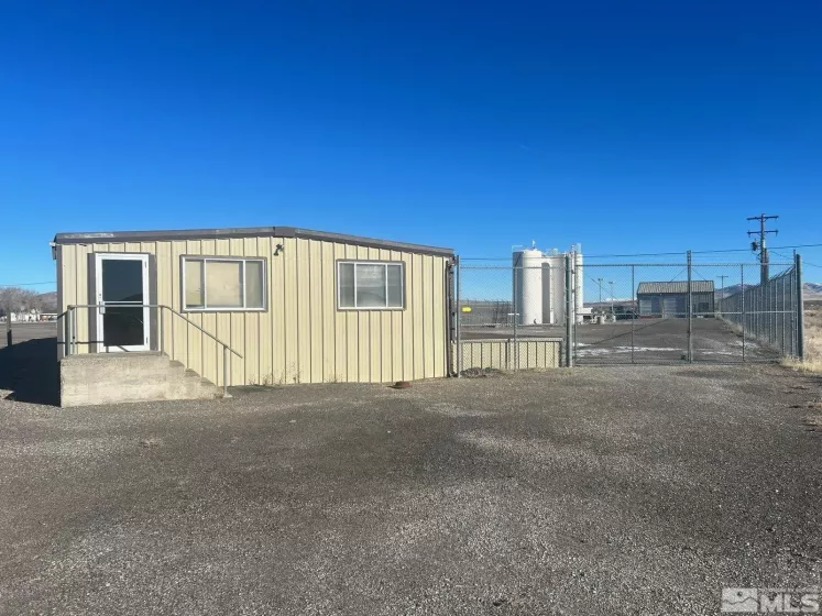 881 6th, Wells, Nevada 89835, ,Commercial Sale,Residential,6th,250000832