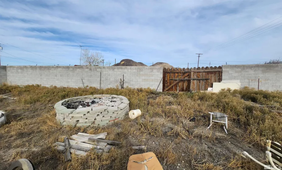 550 Reno, Fallon, Nevada 89408, ,Commercial Sale,Residential,Reno,240014143
