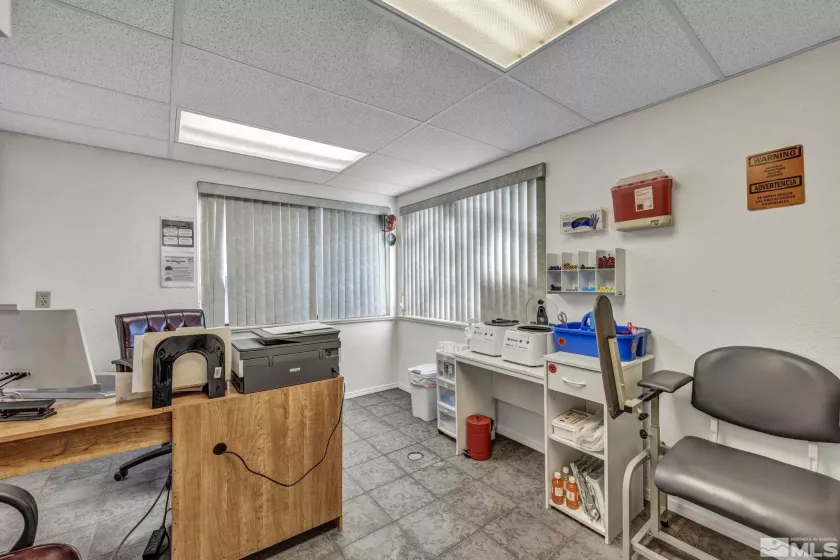 2 Newcombe, Yerington, Nevada 89447, ,Commercial Sale,Residential,Newcombe,240015072