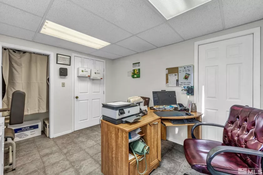 2 Newcombe, Yerington, Nevada 89447, ,Commercial Sale,Residential,Newcombe,240015072