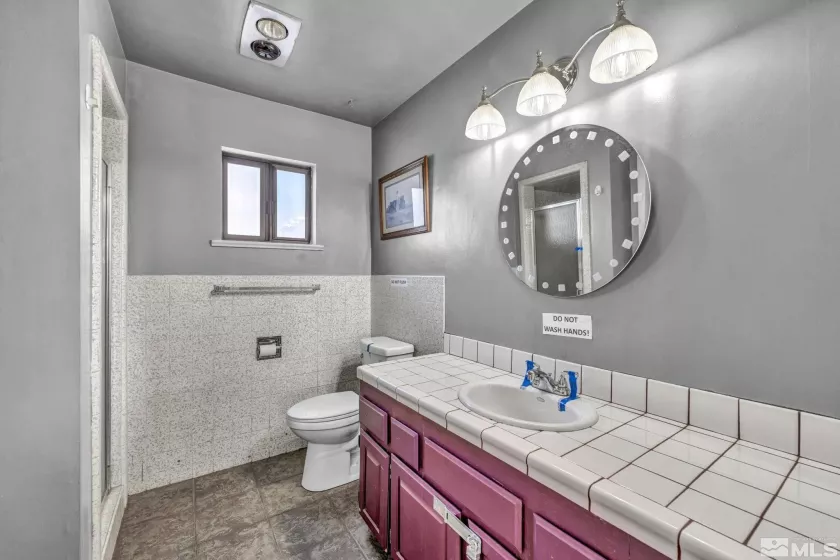 2 Newcombe, Yerington, Nevada 89447, ,Commercial Sale,Residential,Newcombe,240015072