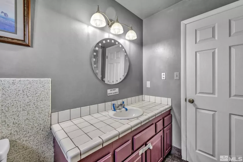 2 Newcombe, Yerington, Nevada 89447, ,Commercial Sale,Residential,Newcombe,240015072