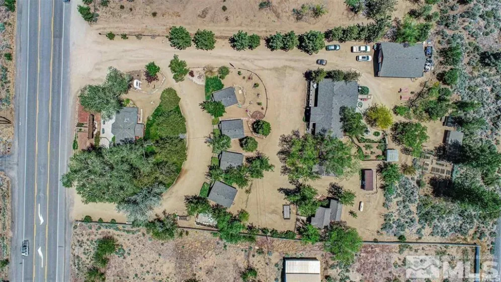 106705 US-395, Coleville, California 96107, ,Commercial Sale,Residential,US-395,240007617