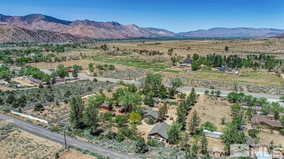 106705 US-395, Coleville, California 96107, ,Commercial Sale,Residential,US-395,240007617