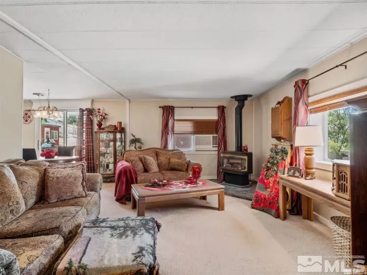 106705 US-395, Coleville, California 96107, ,Commercial Sale,Residential,US-395,240007617