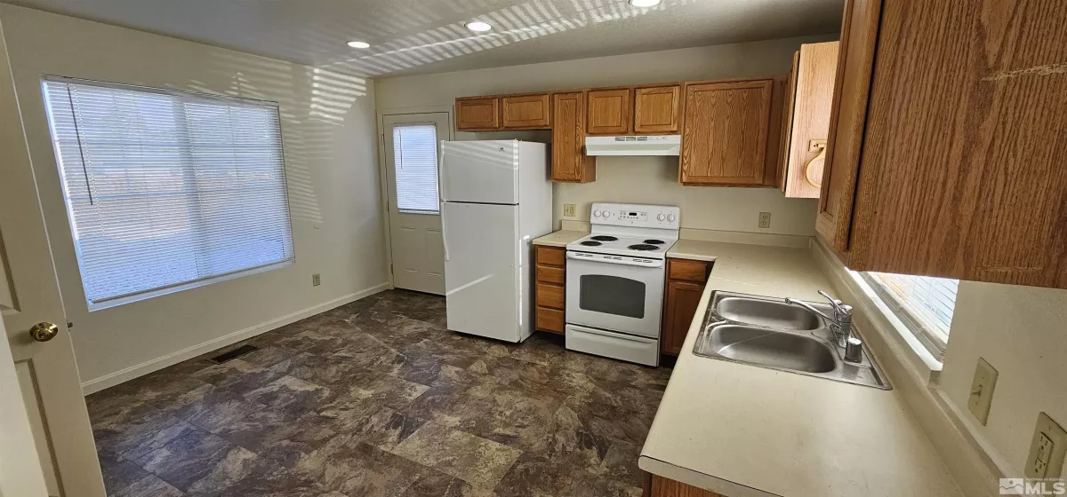 1811 H, Sparks, Nevada 89431, ,Residential Income,Residential,H,250004015