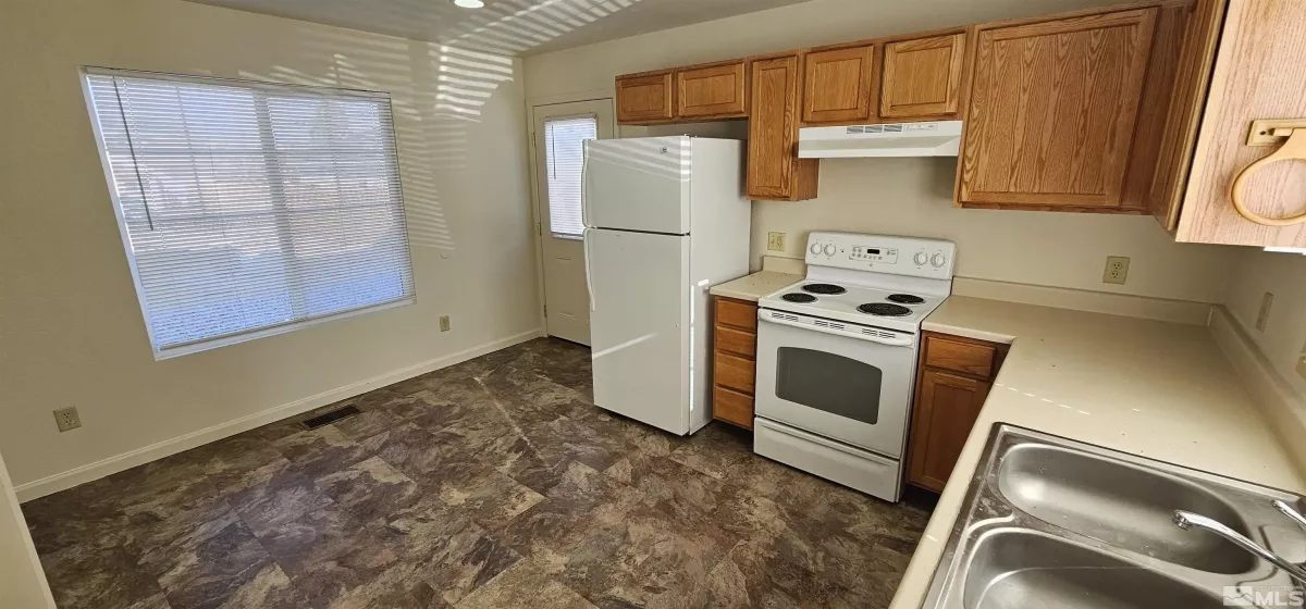 1811 H, Sparks, Nevada 89431, ,Residential Income,Residential,H,250004015