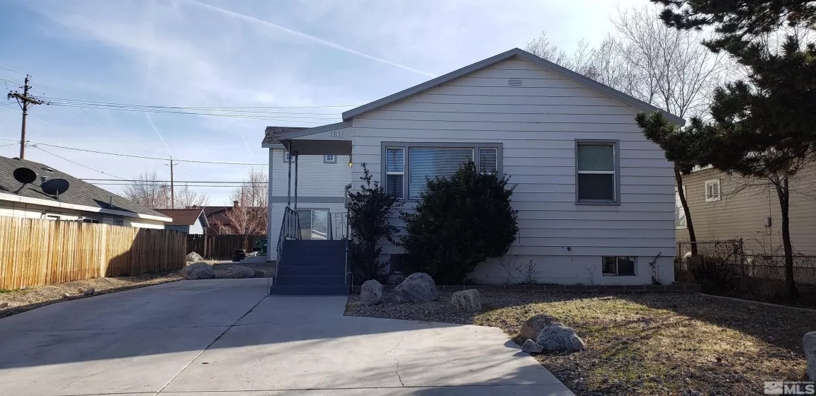 1811 H, Sparks, Nevada 89431, ,Residential Income,Residential,H,250004015