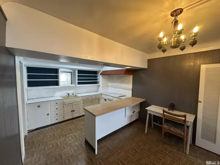 400 Minerva, Reno, Nevada 89503, ,Residential Income,Residential,Minerva,250003415