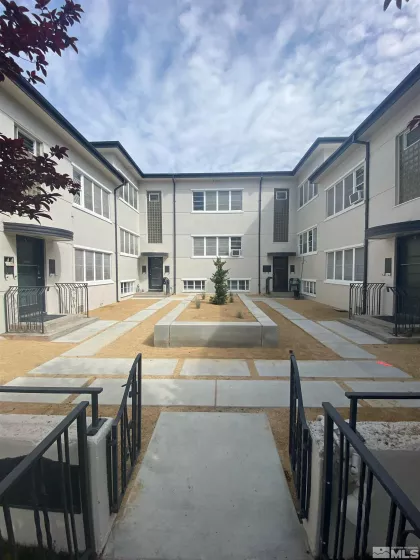 1045 Riverside, Reno, Nevada 89503, ,Commercial Sale,Residential,Riverside,250003918