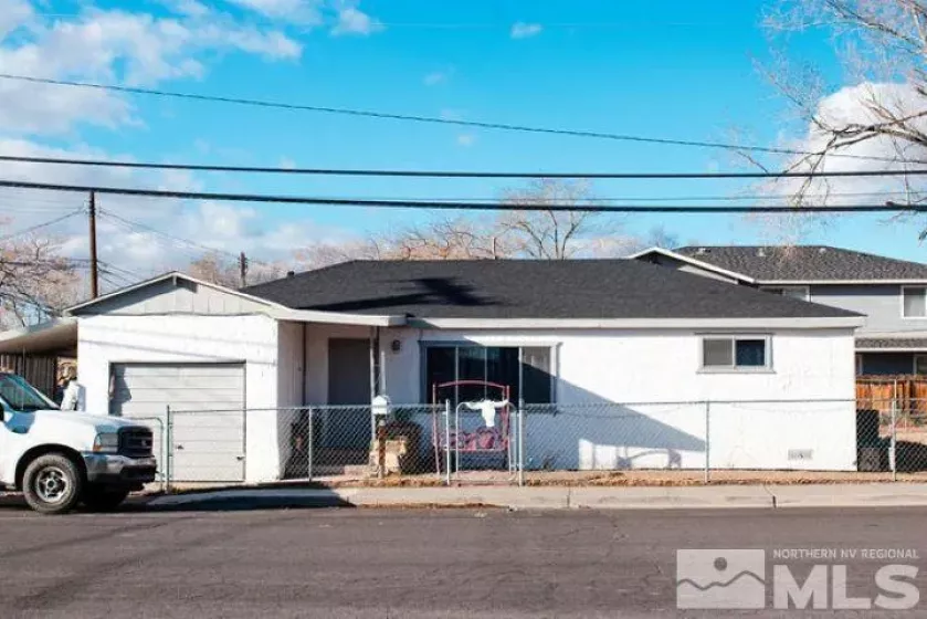 125 Broadway, Fallon, Nevada 89406, ,Residential Income,Residential,Broadway,250002970