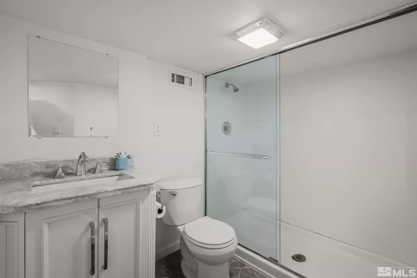 125 Caliente, Reno, Nevada 89509, ,Residential Income,Residential,Caliente,250001658